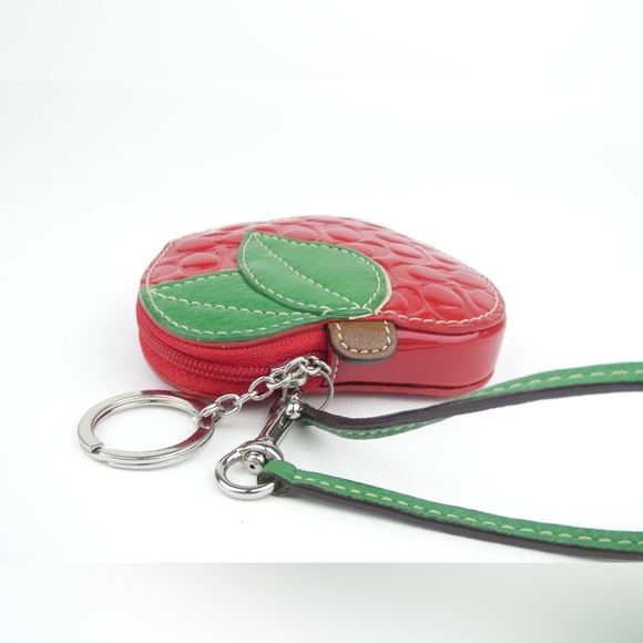 EUC Coach Vintage Signature Red Apple Coin Purse Patent Leather Wristlet - Picture 5 of 12